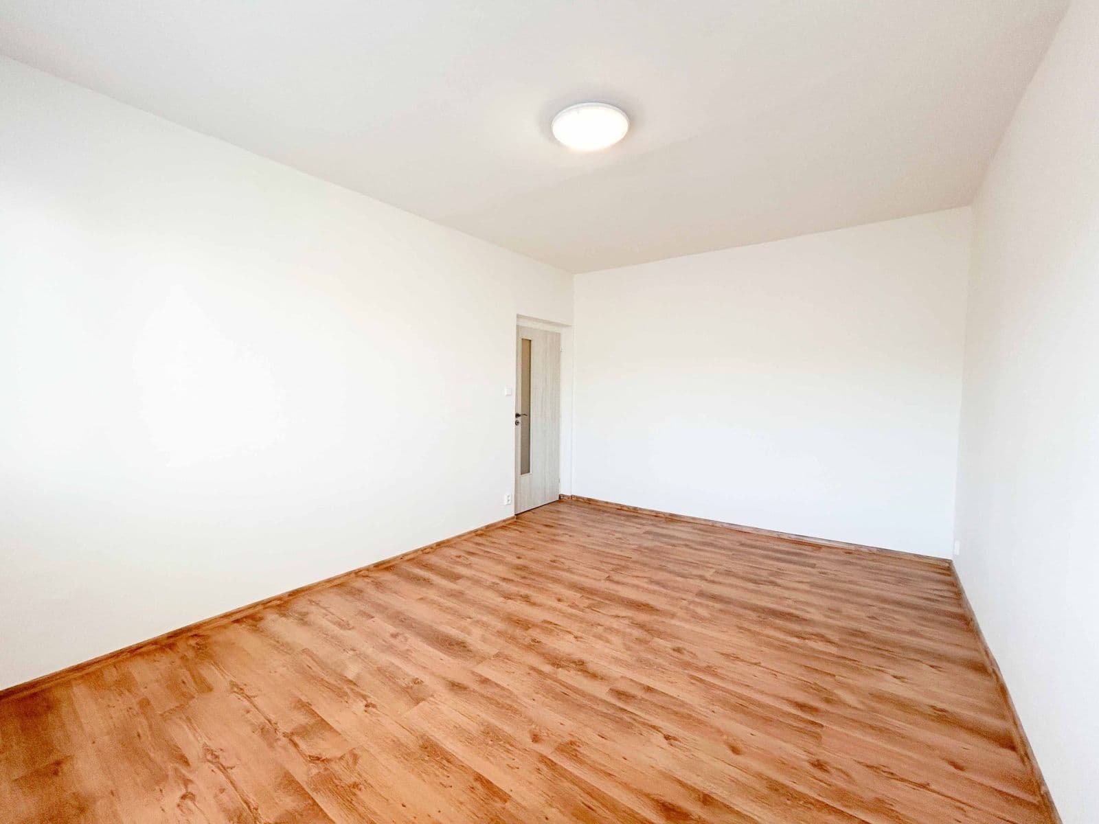 Pronájem bytu 2+1 54 m², Na Petřinách, Praha, Praha Pronájem bytu 2+1 54 m², Na Petřinách, Praha, Praha