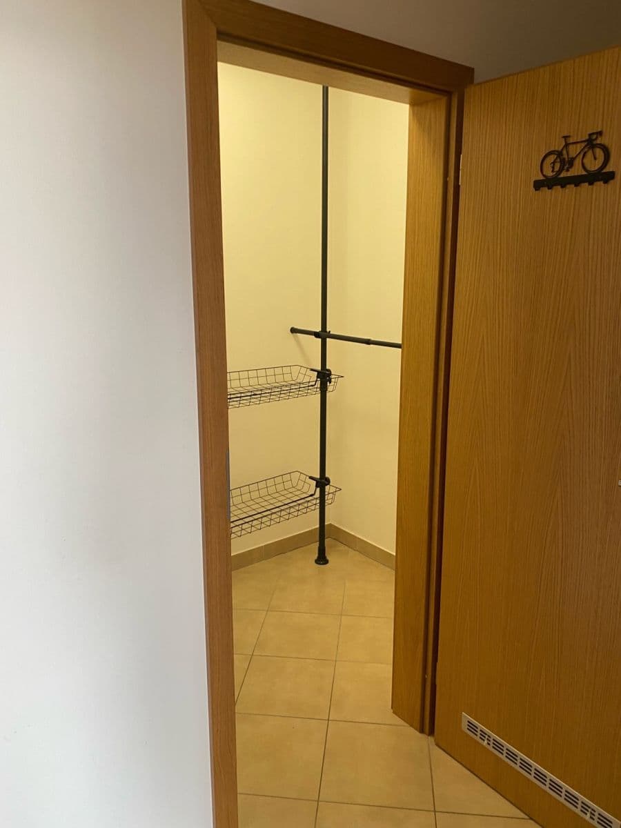 Prodej bytu 3+kk 87 m², Sazovická, Praha, Praha Prodej bytu 3+kk 87 m², Sazovická, Praha, Praha