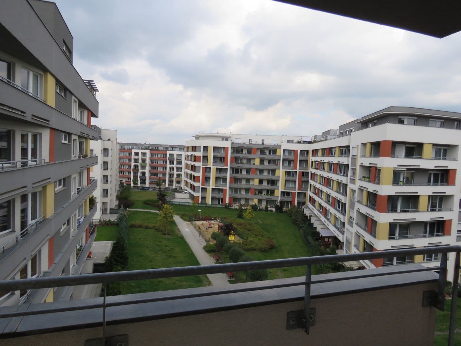 Prodej bytu 3+kk 87 m², Sazovická, Praha, Praha Prodej bytu 3+kk 87 m², Sazovická, Praha, Praha