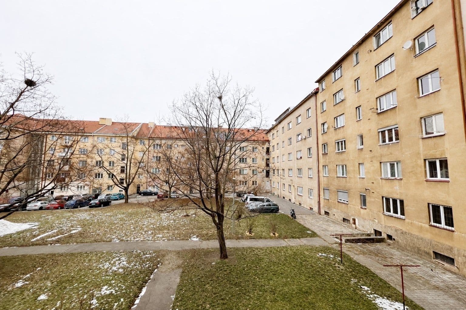 Pronájem bytu 1+1 33 m², Pod strojírnami, Praha, Praha Pronájem bytu 1+1 33 m², Pod strojírnami, Praha, Praha