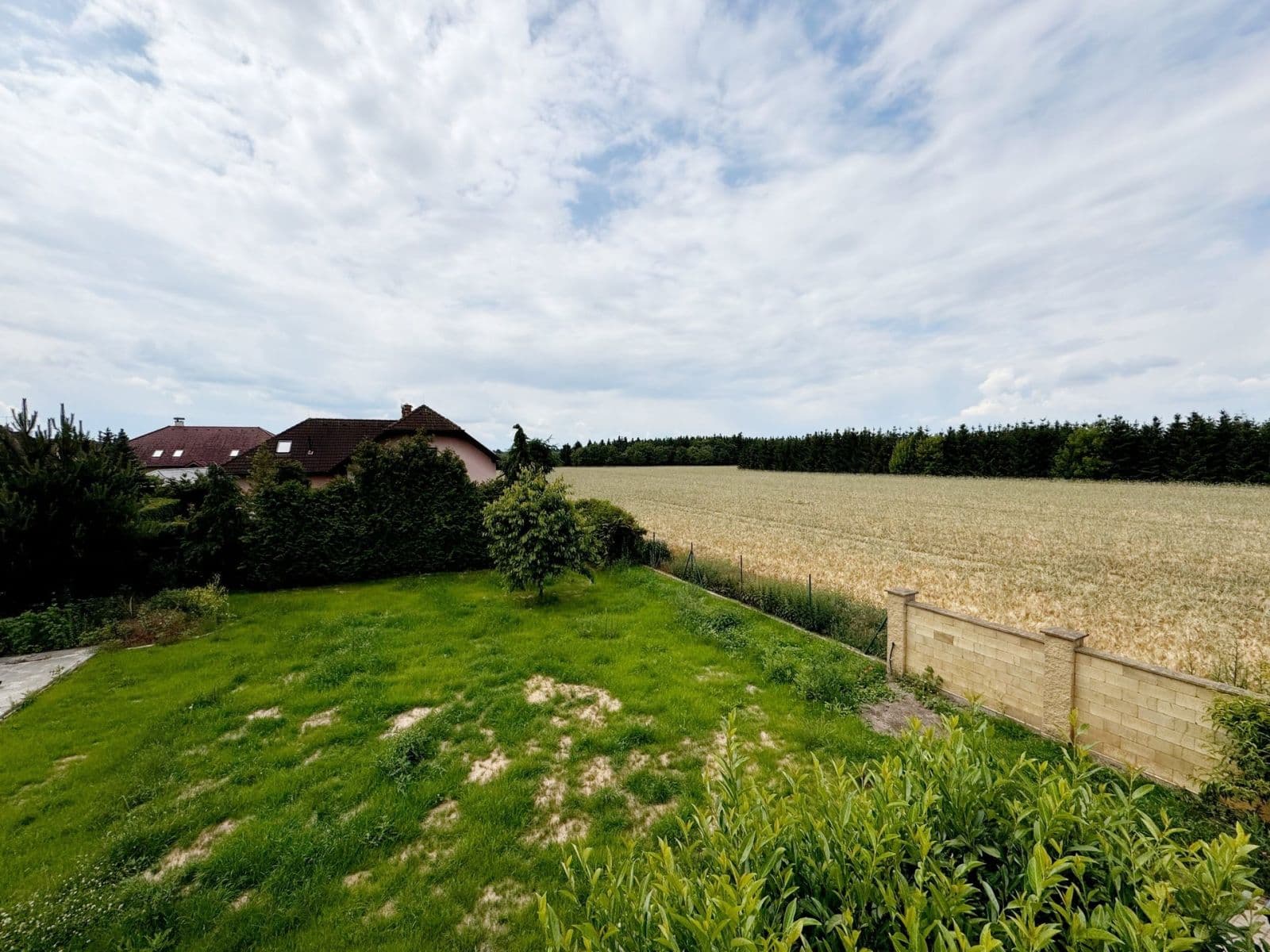 Pronájem bytu 3+1 119 m², Žitná, Šestajovice, Středočeský kraj Pronájem bytu 3+1 119 m², Žitná, Šestajovice, Středočeský kraj