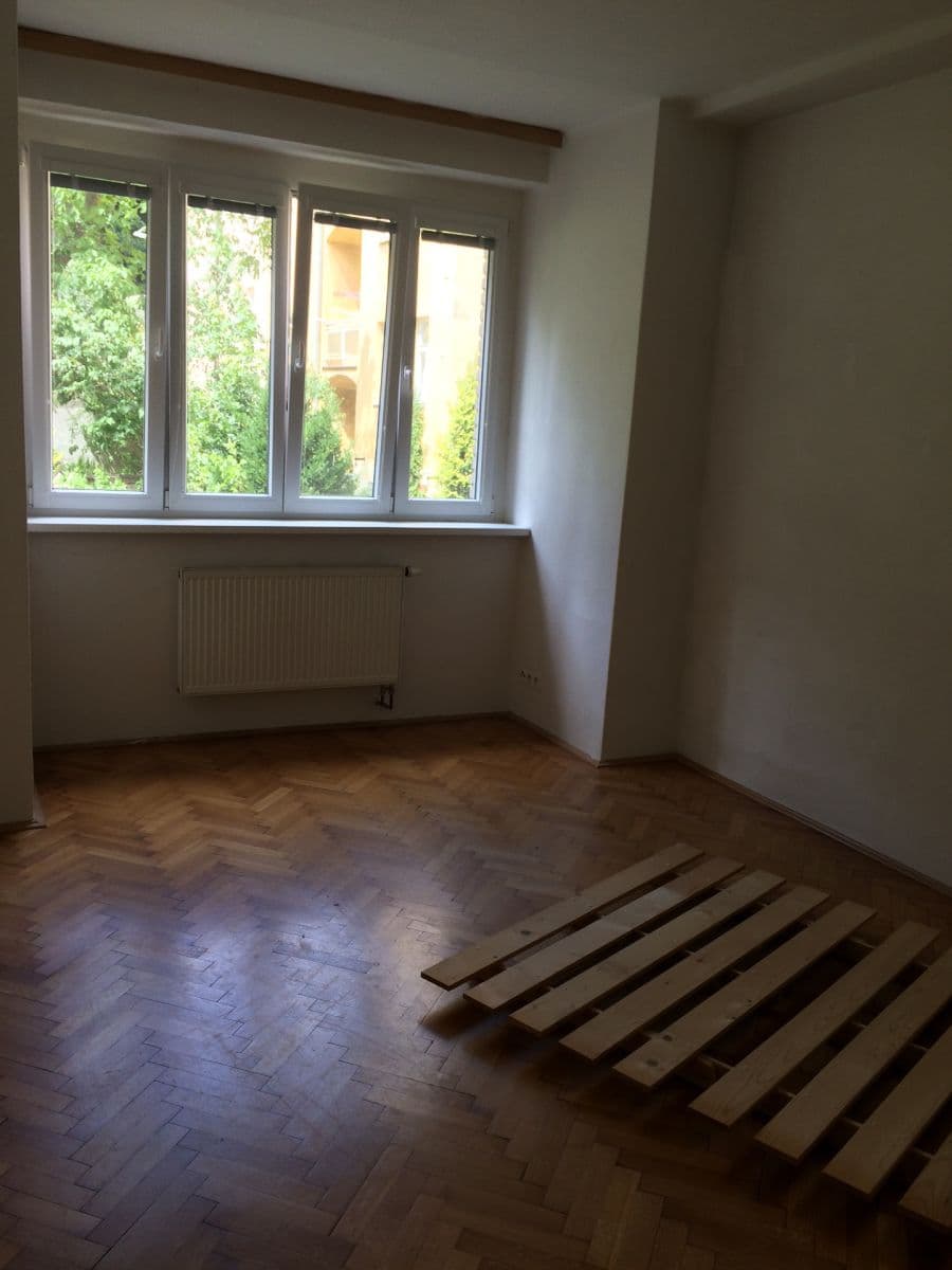 Pronájem bytu 3+1 84 m², Holečkova, Praha, Praha Pronájem bytu 3+1 84 m², Holečkova, Praha, Praha