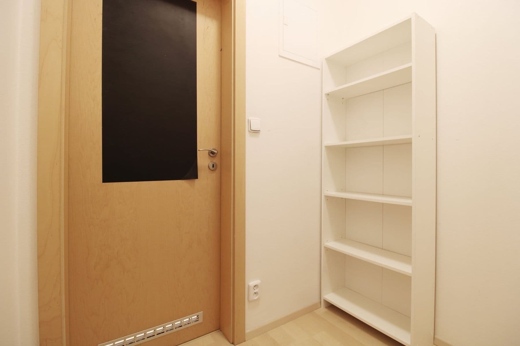 Pronájem bytu 1+kk 41 m², Nad Akcízem, Praha, Praha Pronájem bytu 1+kk 41 m², Nad Akcízem, Praha, Praha