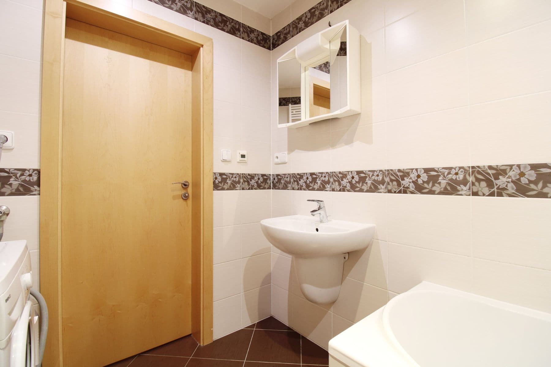 Pronájem bytu 1+kk 41 m², Nad Akcízem, Praha, Praha Pronájem bytu 1+kk 41 m², Nad Akcízem, Praha, Praha