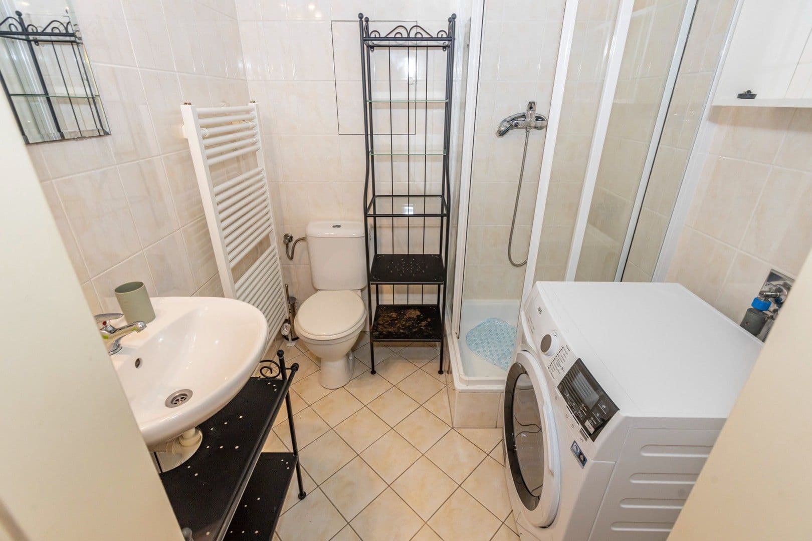 Pronájem bytu 1+kk 35 m², Najdrova, Roztoky, Středočeský kraj Pronájem bytu 1+kk 35 m², Najdrova, Roztoky, Středočeský kraj