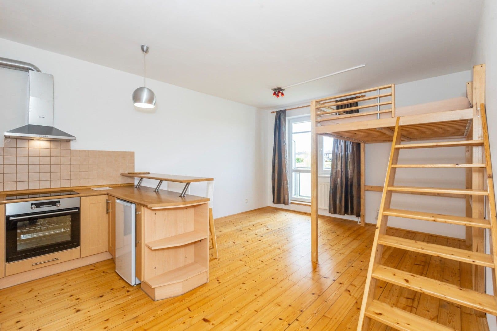 Pronájem bytu 1+kk 35 m², Najdrova, Roztoky, Středočeský kraj Pronájem bytu 1+kk 35 m², Najdrova, Roztoky, Středočeský kraj