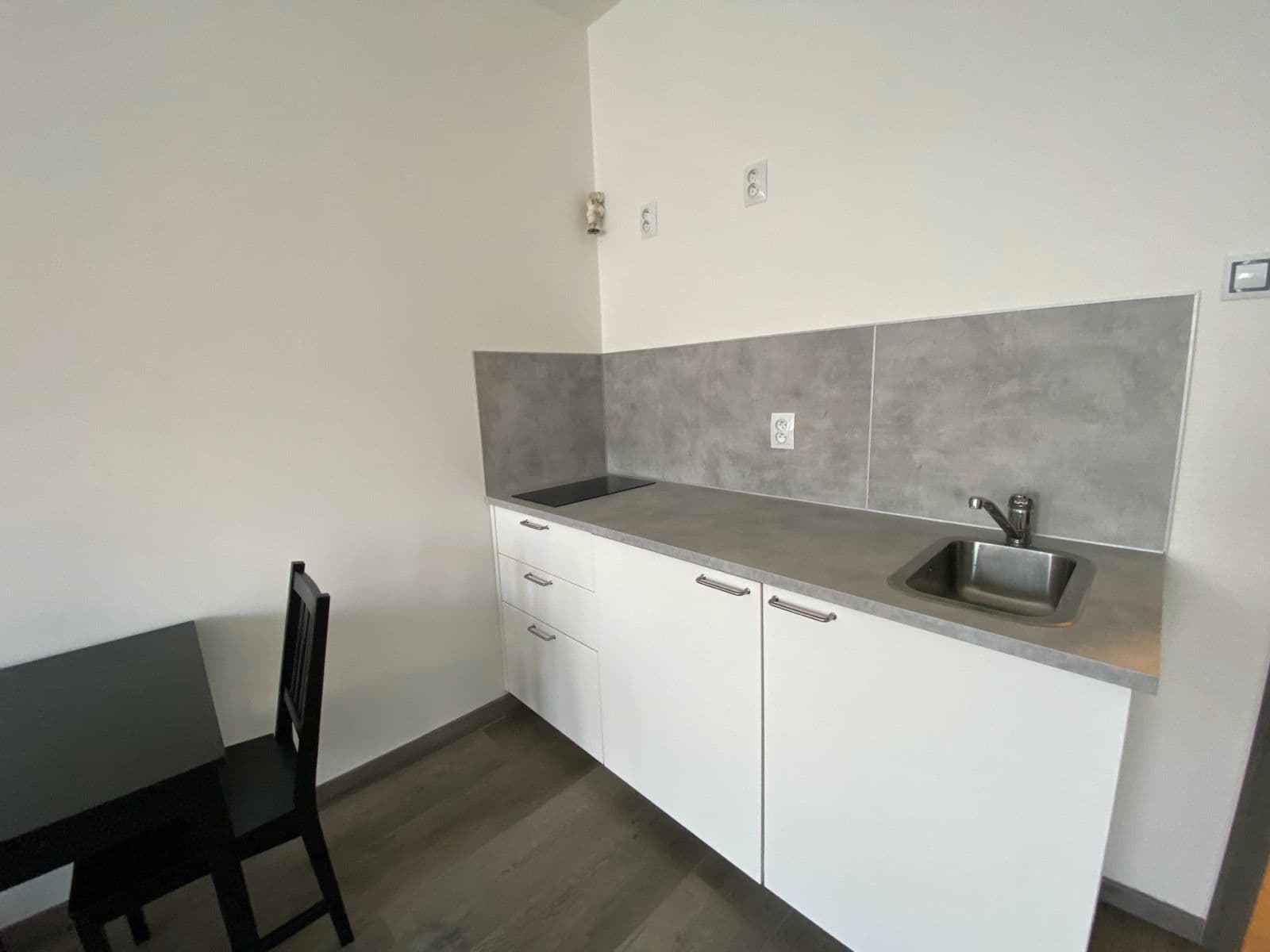 Pronájem bytu 1+kk 22 m², Bozděchova, Praha, Praha Pronájem bytu 1+kk 22 m², Bozděchova, Praha, Praha