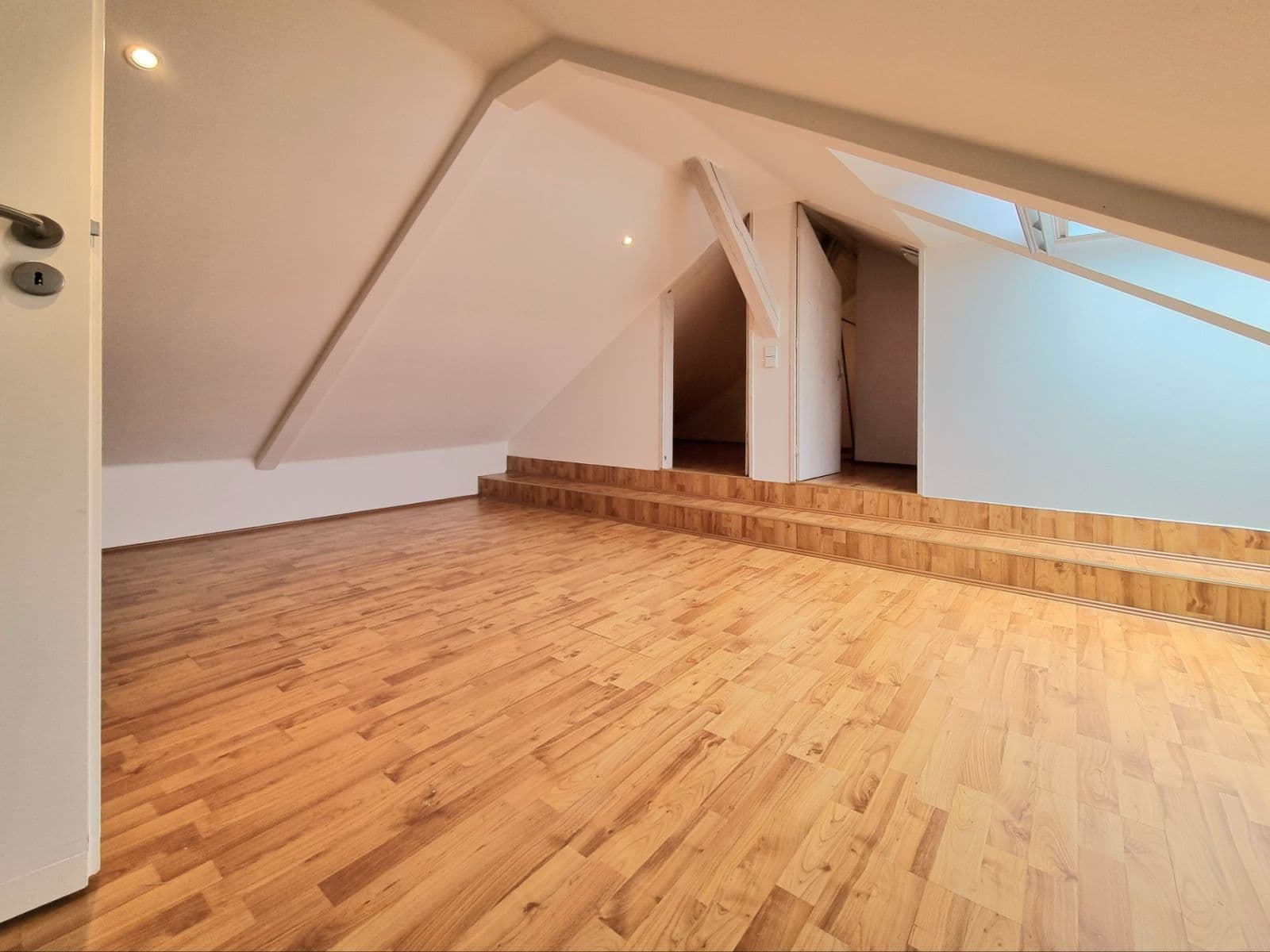 Pronájem bytu 3+kk 119 m², Rybalkova, Praha, Praha Pronájem bytu 3+kk 119 m², Rybalkova, Praha, Praha