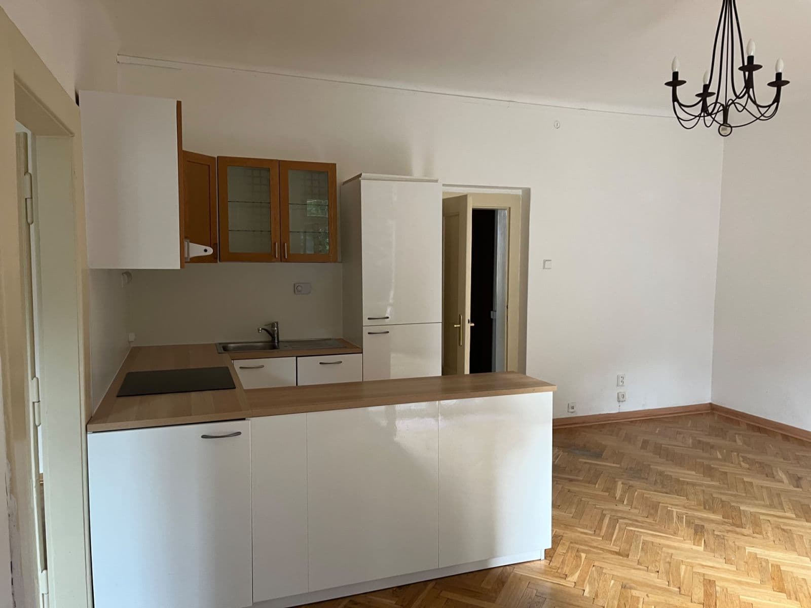Pronájem bytu 3+kk 80 m², V Cibulkách, Praha, Praha Pronájem bytu 3+kk 80 m², V Cibulkách, Praha, Praha