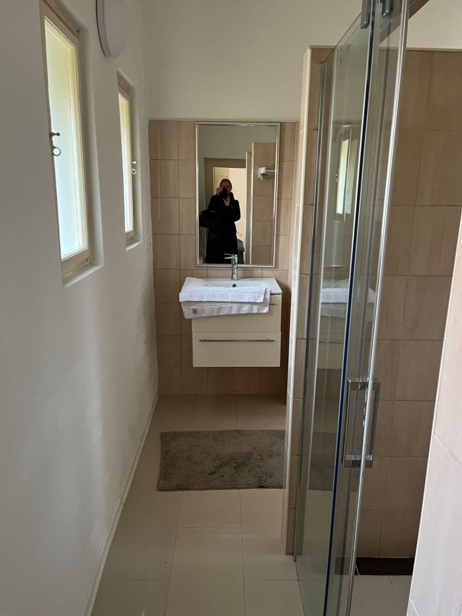 Pronájem bytu 3+kk 80 m², V Cibulkách, Praha, Praha Pronájem bytu 3+kk 80 m², V Cibulkách, Praha, Praha