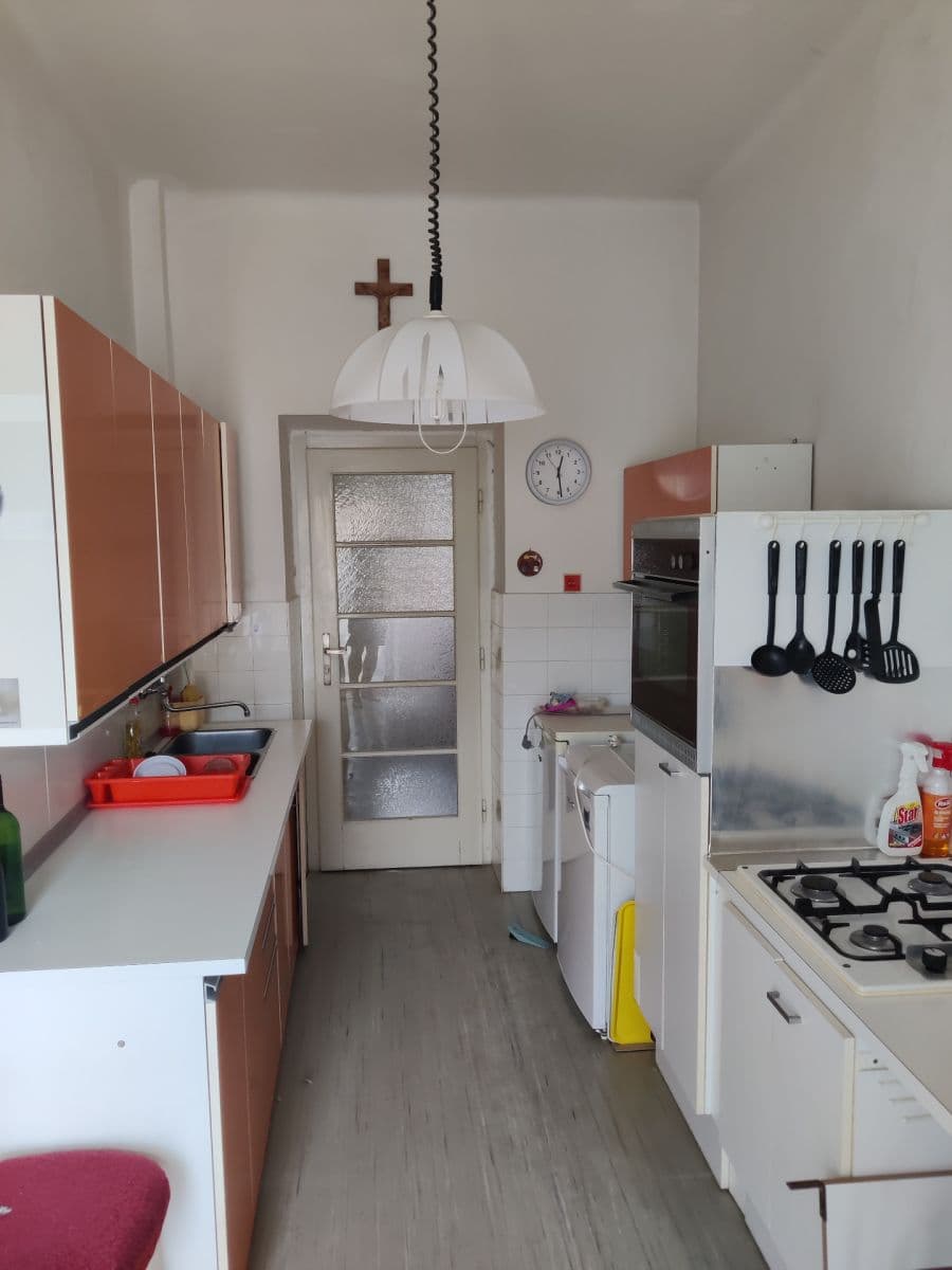 Pronájem bytu 3+1 112 m², Stojanova, Brno, Jihomoravský kraj Pronájem bytu 3+1 112 m², Stojanova, Brno, Jihomoravský kraj