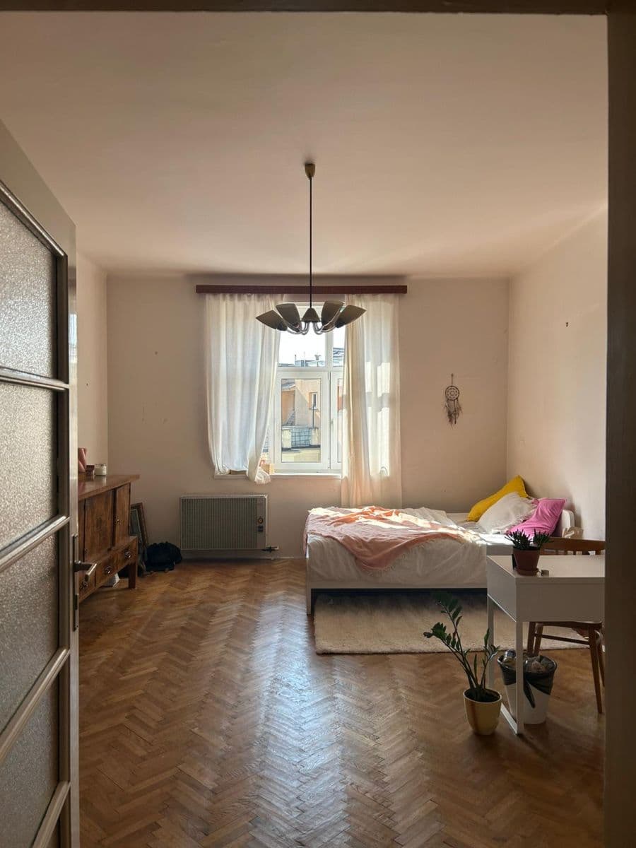 Pronájem bytu 3+1 112 m², Stojanova, Brno, Jihomoravský kraj Pronájem bytu 3+1 112 m², Stojanova, Brno, Jihomoravský kraj