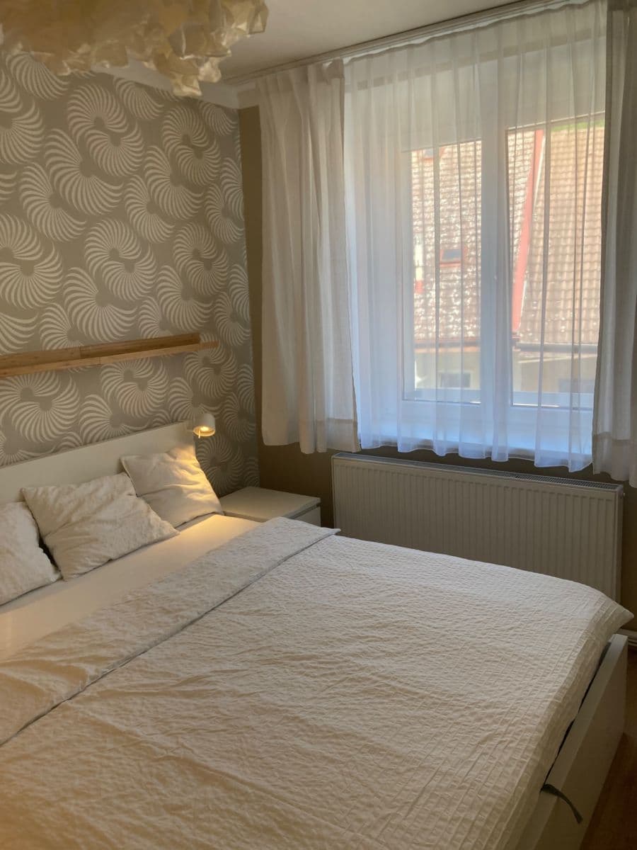 Pronájem bytu 3+kk 62 m², Pod Barvířkou, Praha, Praha Pronájem bytu 3+kk 62 m², Pod Barvířkou, Praha, Praha