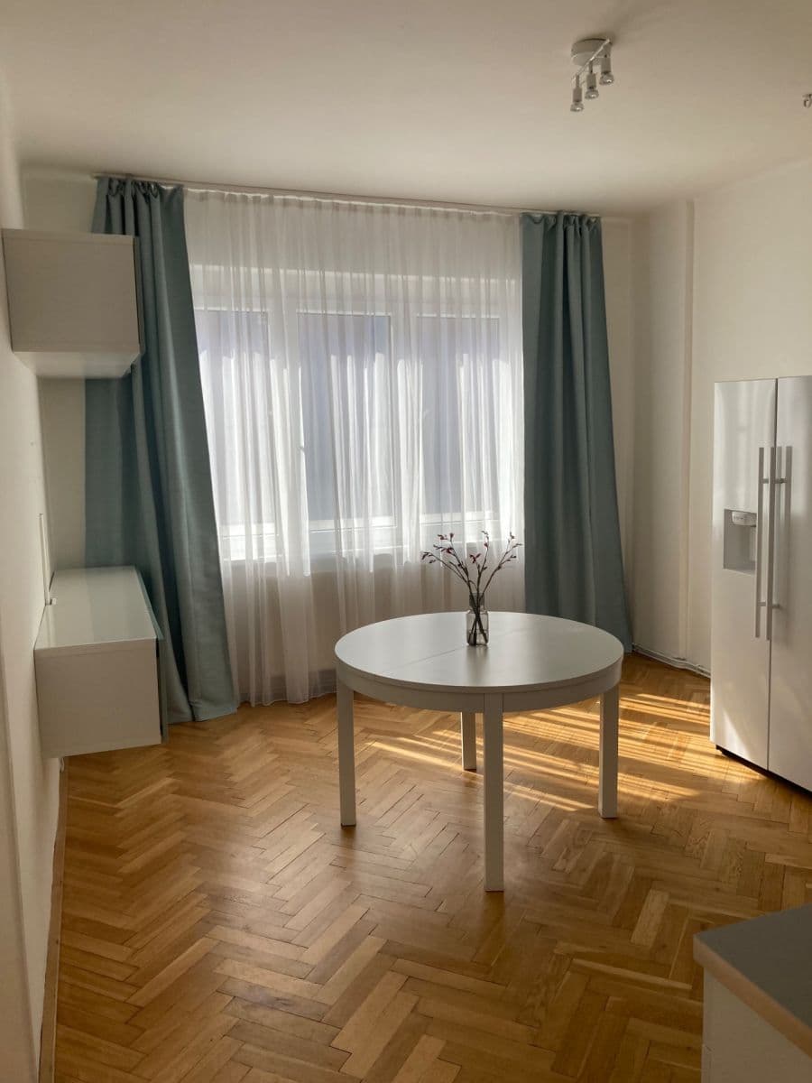 Pronájem bytu 3+kk 62 m², Pod Barvířkou, Praha, Praha Pronájem bytu 3+kk 62 m², Pod Barvířkou, Praha, Praha