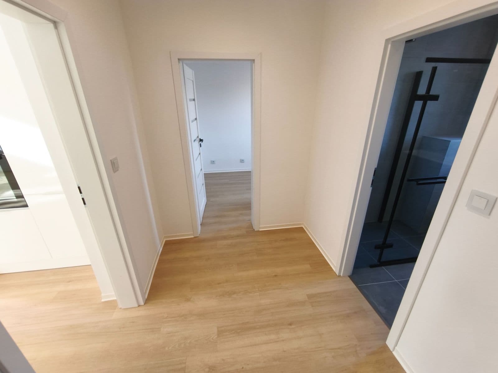 Pronájem bytu 3+kk 56 m², Hrdinů, Liberec, Liberecký kraj Pronájem bytu 3+kk 56 m², Hrdinů, Liberec, Liberecký kraj