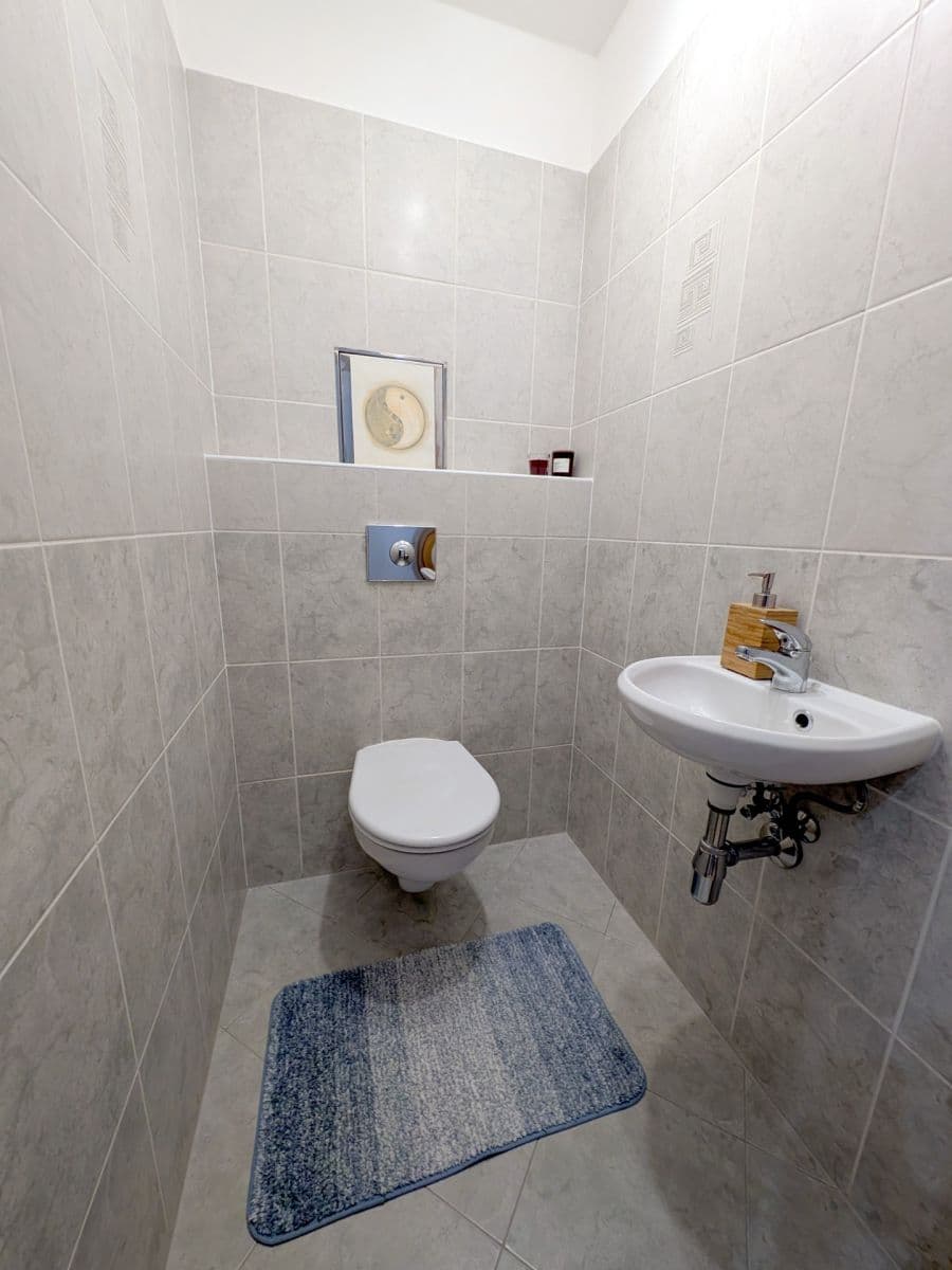 Pronájem bytu 2+kk 55 m², Míšovická, Praha, Praha Pronájem bytu 2+kk 55 m², Míšovická, Praha, Praha