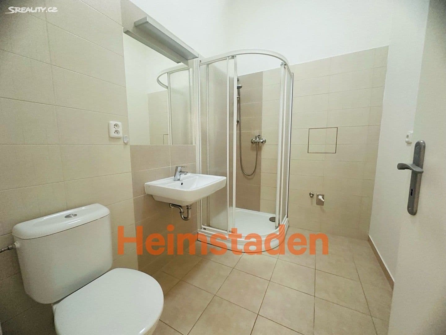 Pronájem bytu 2+kk 50 m², Přívozská, Ostrava, Moravskoslezský kraj Pronájem bytu 2+kk 50 m², Přívozská, Ostrava, Moravskoslezský kraj