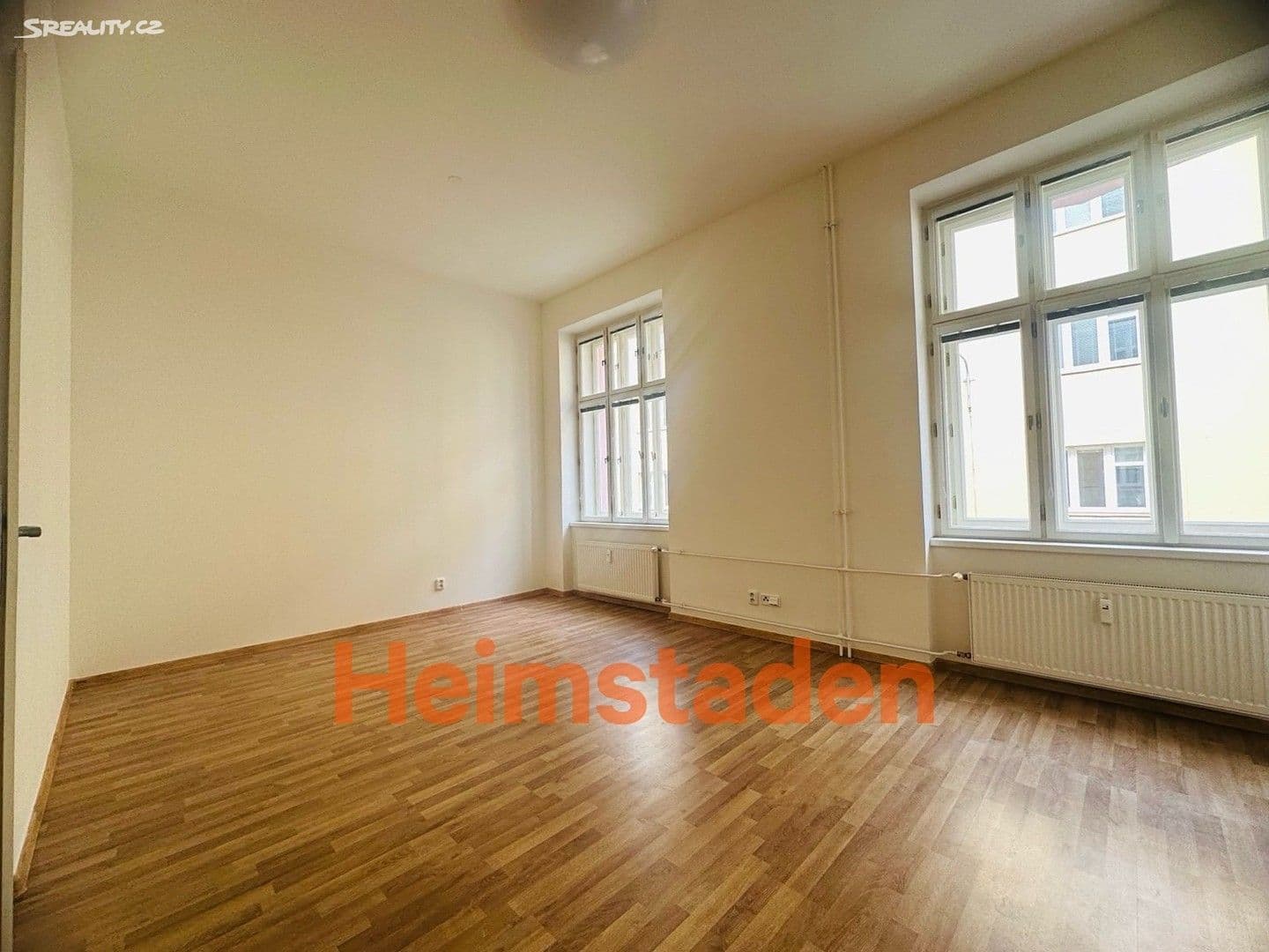 Pronájem bytu 2+kk 50 m², Přívozská, Ostrava, Moravskoslezský kraj Pronájem bytu 2+kk 50 m², Přívozská, Ostrava, Moravskoslezský kraj