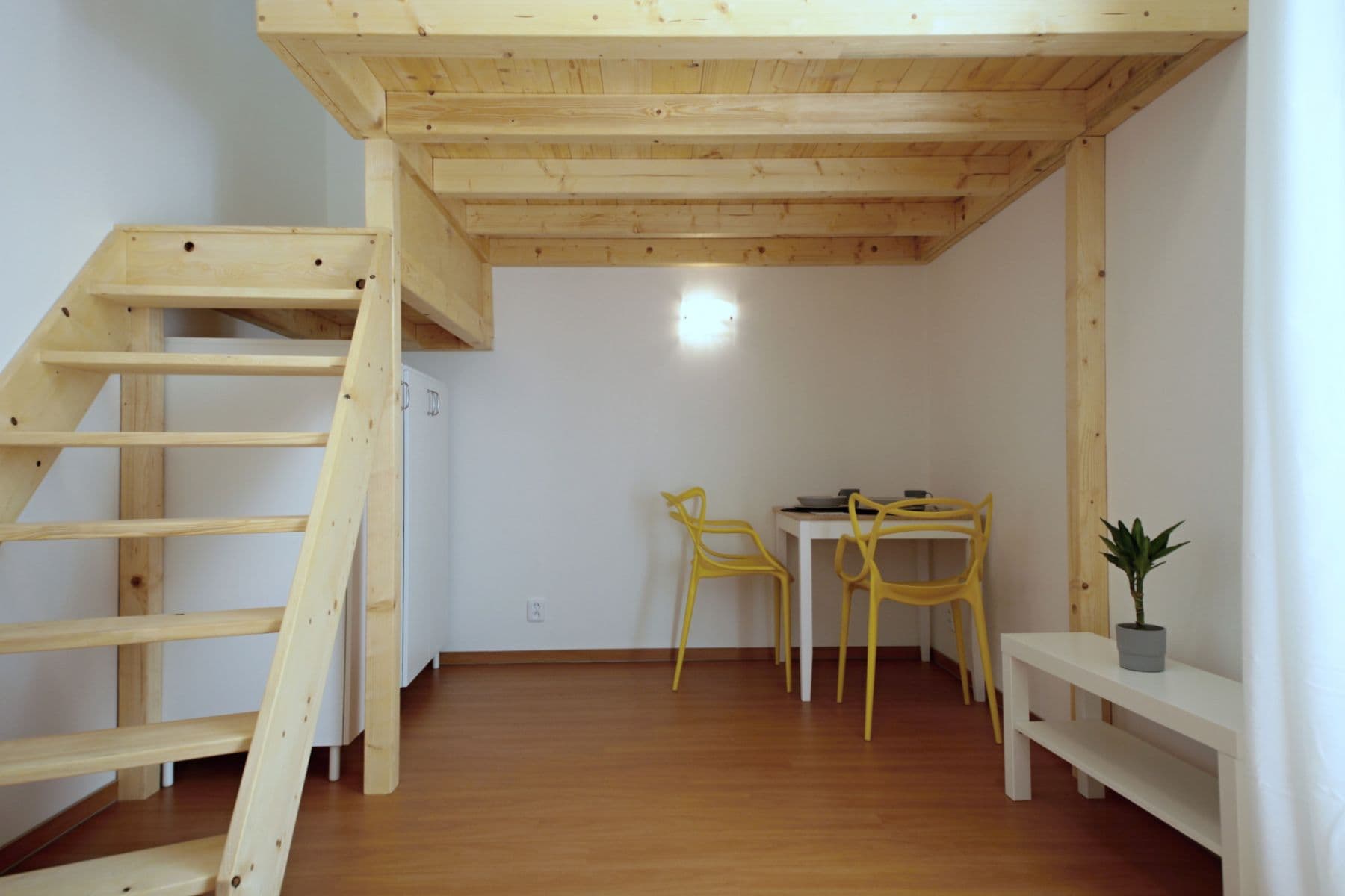 Pronájem bytu 24 m², Nádražní, Praha, Praha Pronájem bytu 24 m², Nádražní, Praha, Praha