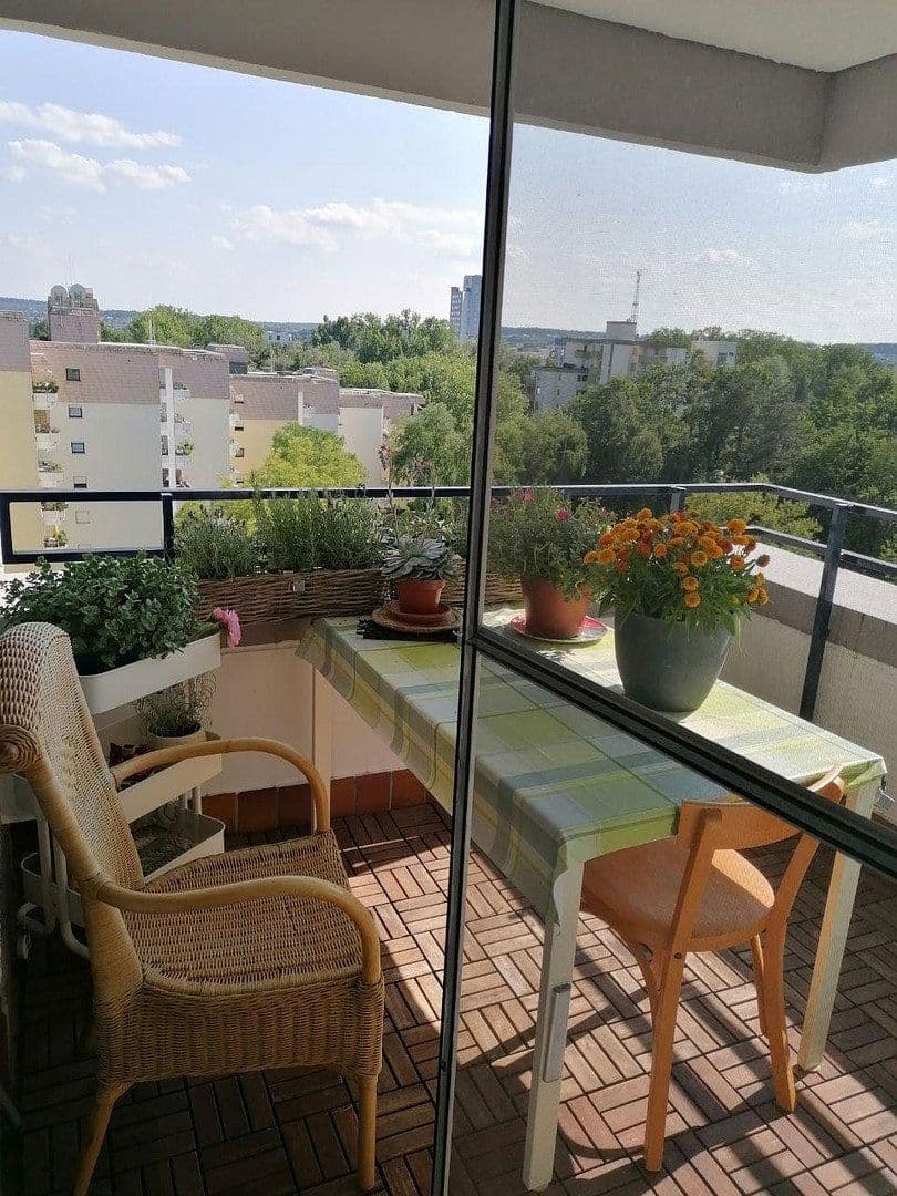 Prodej bytu 3+kk 95 m², Stuttgart, Bádensko-Württembersko Prodej bytu 3+kk 95 m², Stuttgart, Bádensko-Württembersko