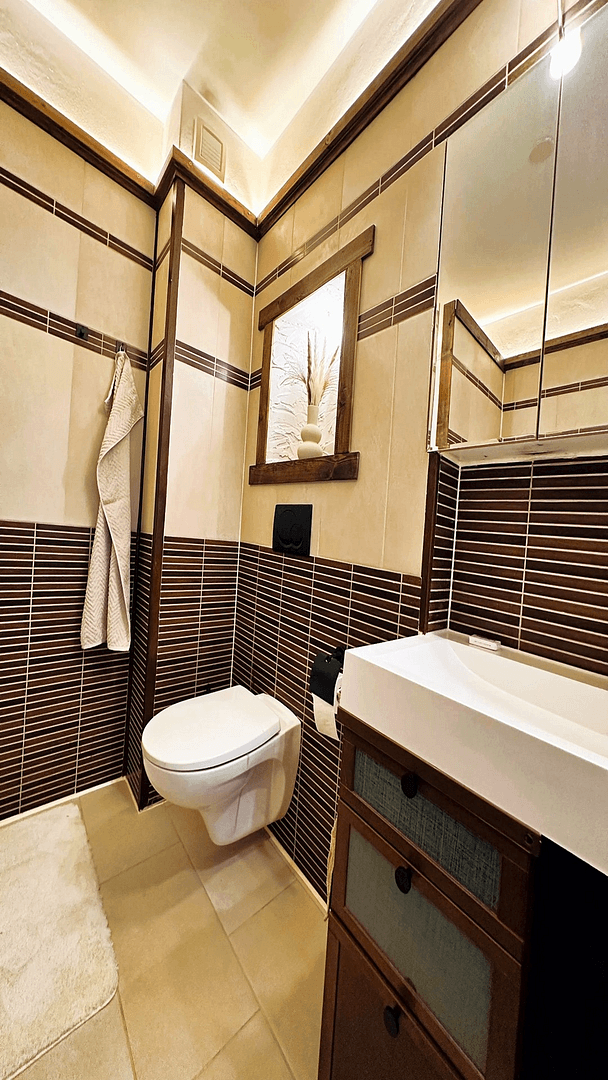 Pronájem bytu 2+1 65 m², Köln, Severní Porýní-Vestfálsko Pronájem bytu 2+1 65 m², Köln, Severní Porýní-Vestfálsko