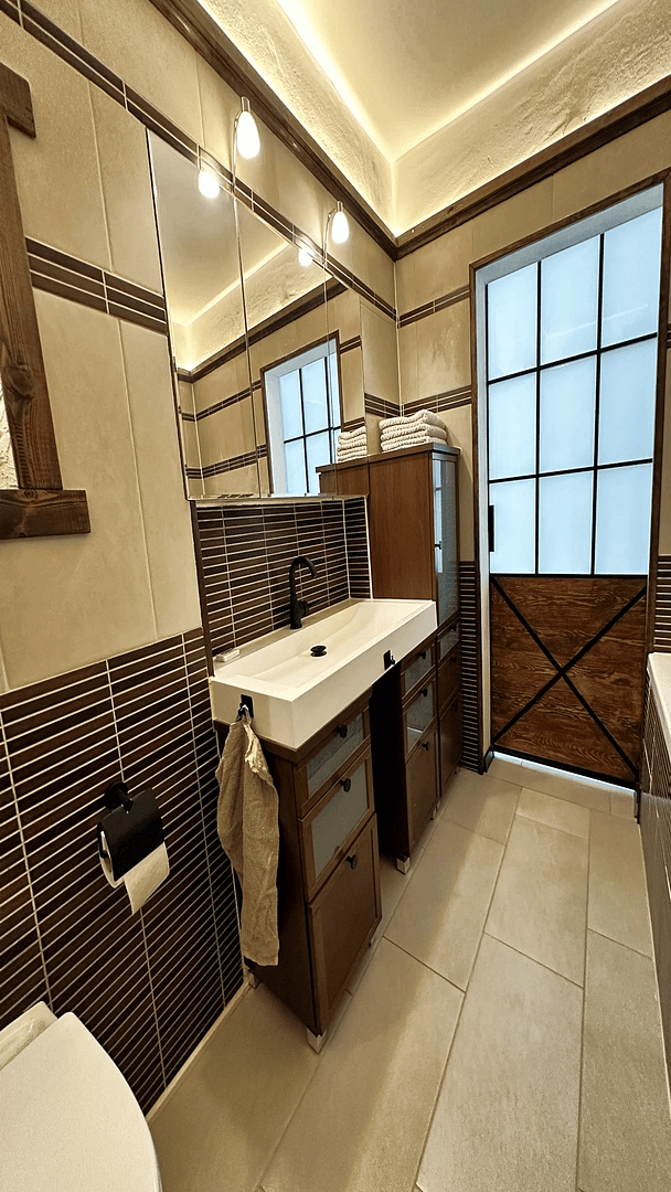 Pronájem bytu 2+1 65 m², Köln, Severní Porýní-Vestfálsko Pronájem bytu 2+1 65 m², Köln, Severní Porýní-Vestfálsko