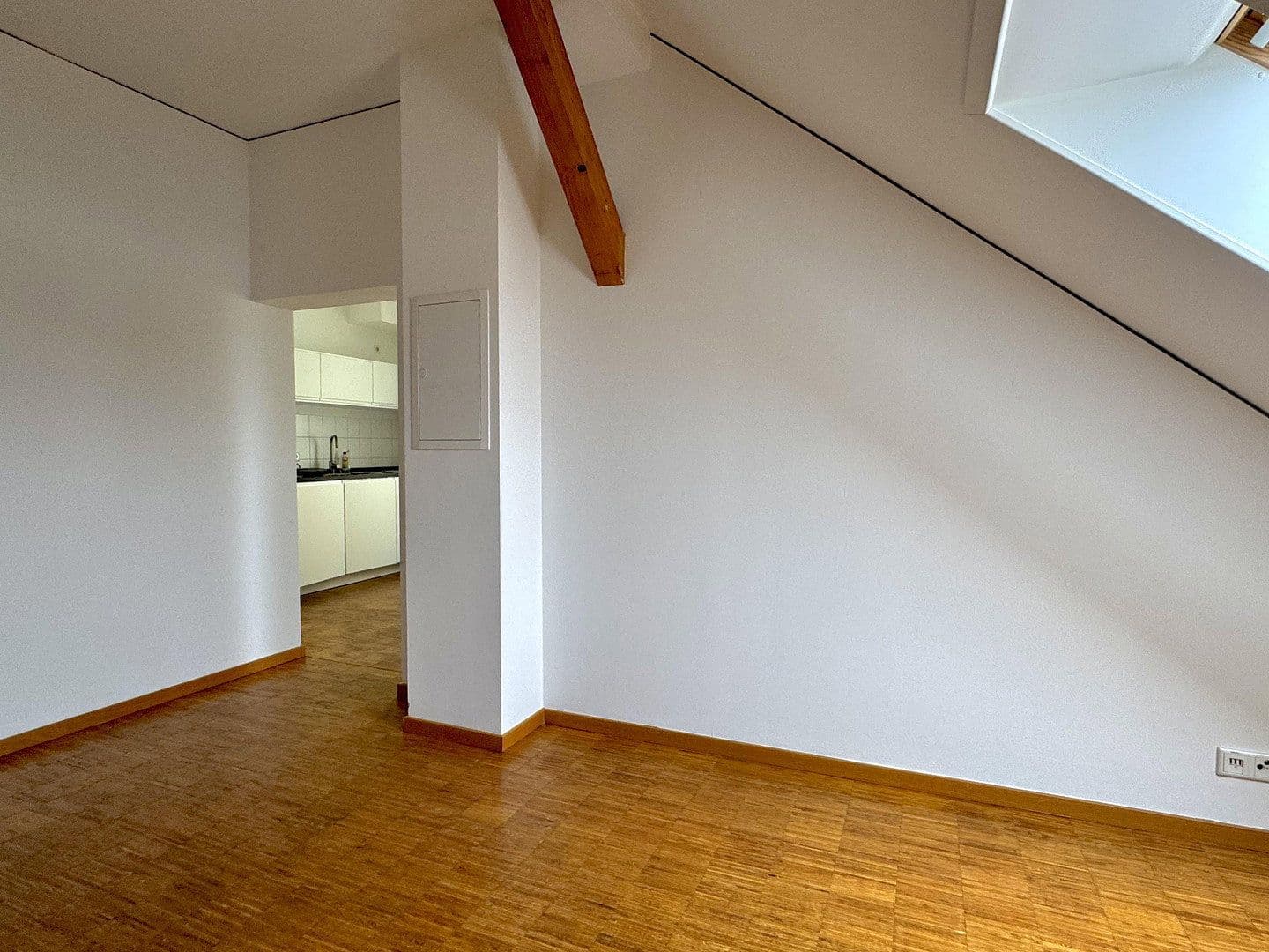 Prodej domu 197 m², pozemek 293 m², Rostocker Straße 30, Neubrandenburg, Mecklenburg-Vorpommern Prodej domu 197 m², pozemek 293 m², Rostocker Straße 30, Neubrandenburg, Mecklenburg-Vorpommern