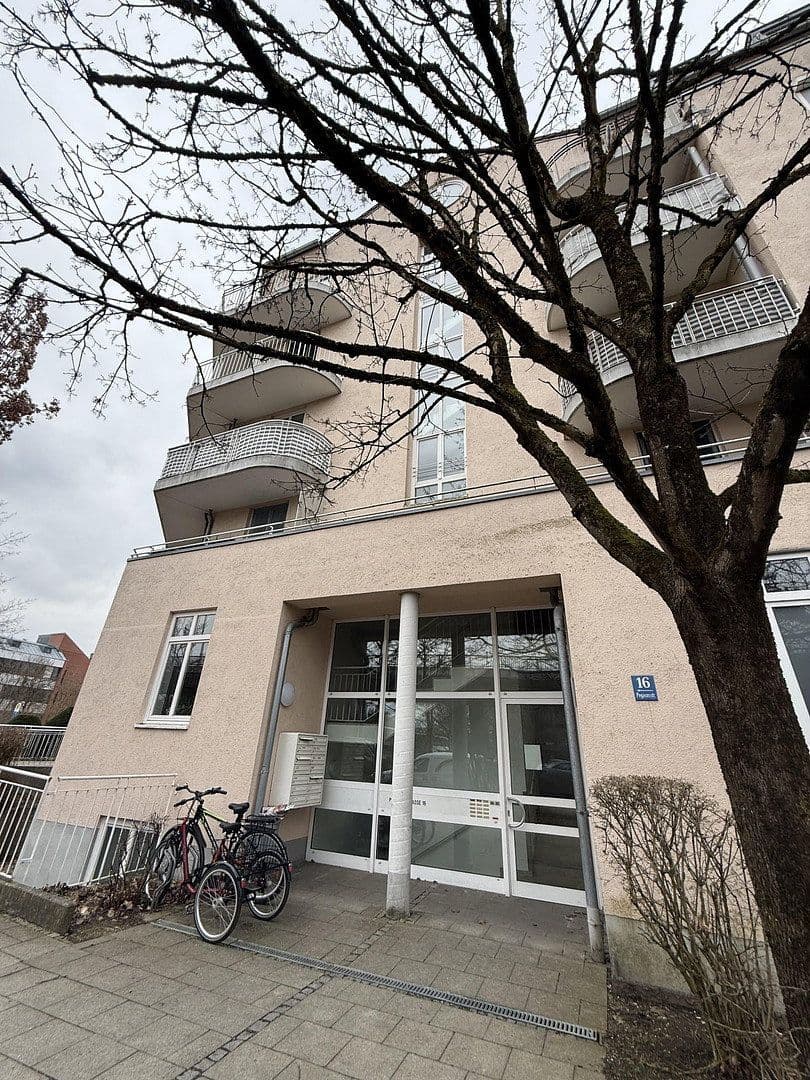Pronájem bytu 1+kk 36 m², Pegasusstr. 16, Unterschleißheim, Bavorsko Pronájem bytu 1+kk 36 m², Pegasusstr. 16, Unterschleißheim, Bavorsko