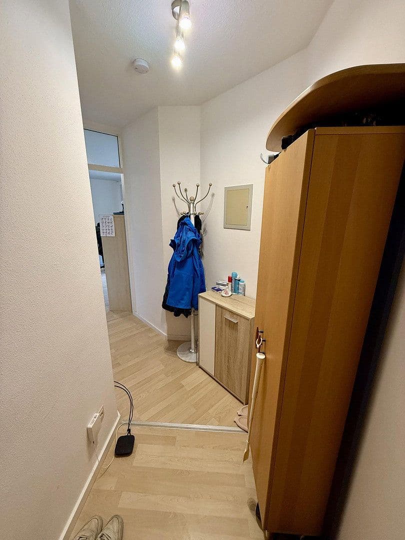 Pronájem bytu 1+kk 36 m², Pegasusstr. 16, Unterschleißheim, Bavorsko Pronájem bytu 1+kk 36 m², Pegasusstr. 16, Unterschleißheim, Bavorsko