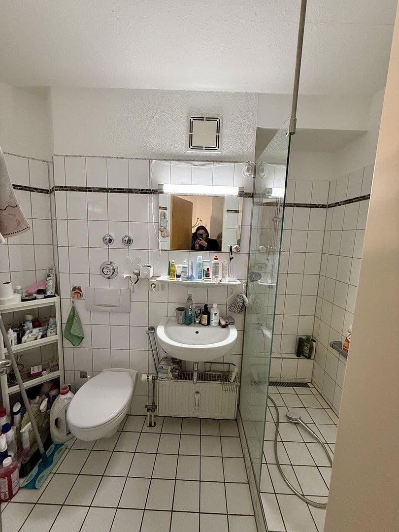 Pronájem bytu 1+kk 36 m², Pegasusstr. 16, Unterschleißheim, Bavorsko Pronájem bytu 1+kk 36 m², Pegasusstr. 16, Unterschleißheim, Bavorsko