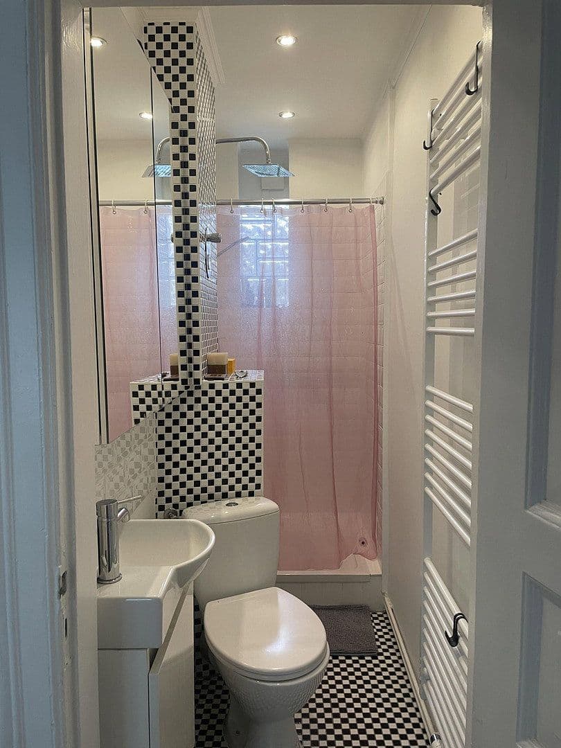 Prodej bytu 2+1 45 m², Hamburg, Hamburg Prodej bytu 2+1 45 m², Hamburg, Hamburg