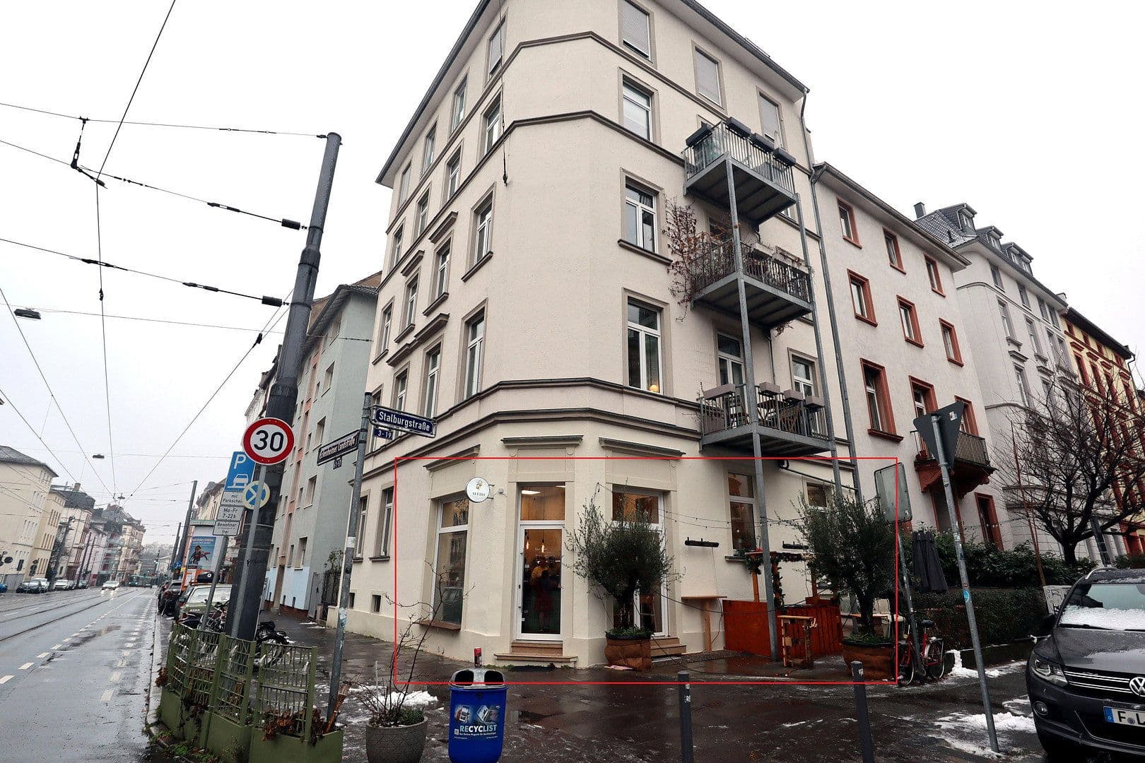 Prodej nebytového prostoru 140 m², Frankfurt, Hessen Prodej nebytového prostoru 140 m², Frankfurt, Hessen