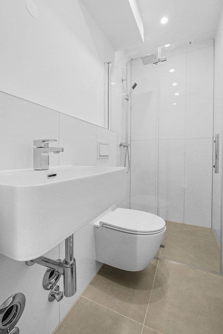 Pronájem bytu 2+1 36 m², An der Christuskirche 19, Hannover, Dolní Sasko Pronájem bytu 2+1 36 m², An der Christuskirche 19, Hannover, Dolní Sasko