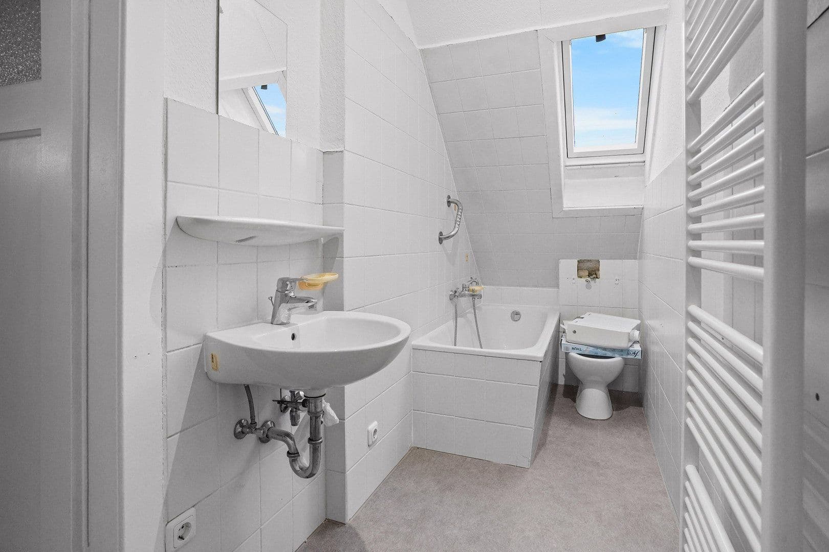 Pronájem bytu 3+1 56 m², Waßmannstraße 9, Hannover, Dolní Sasko Pronájem bytu 3+1 56 m², Waßmannstraße 9, Hannover, Dolní Sasko