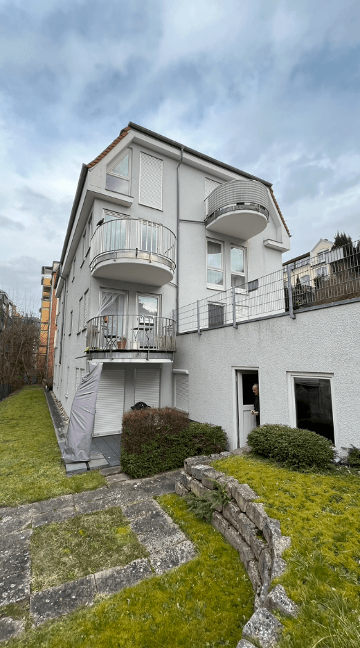 Pronájem bytu 3+1 54 m², Im Lerchenrain 6, Stuttgart, Bádensko-Württembersko Pronájem bytu 3+1 54 m², Im Lerchenrain 6, Stuttgart, Bádensko-Württembersko