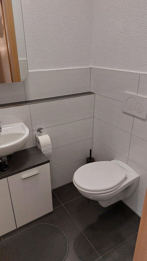 Pronájem bytu 3+kk 86 m², Pfaffenhofener Straße 10, Heilbronn-Böckingen, Bádensko-Württembersko Pronájem bytu 3+kk 86 m², Pfaffenhofener Straße 10, Heilbronn-Böckingen, Bádensko-Württembersko