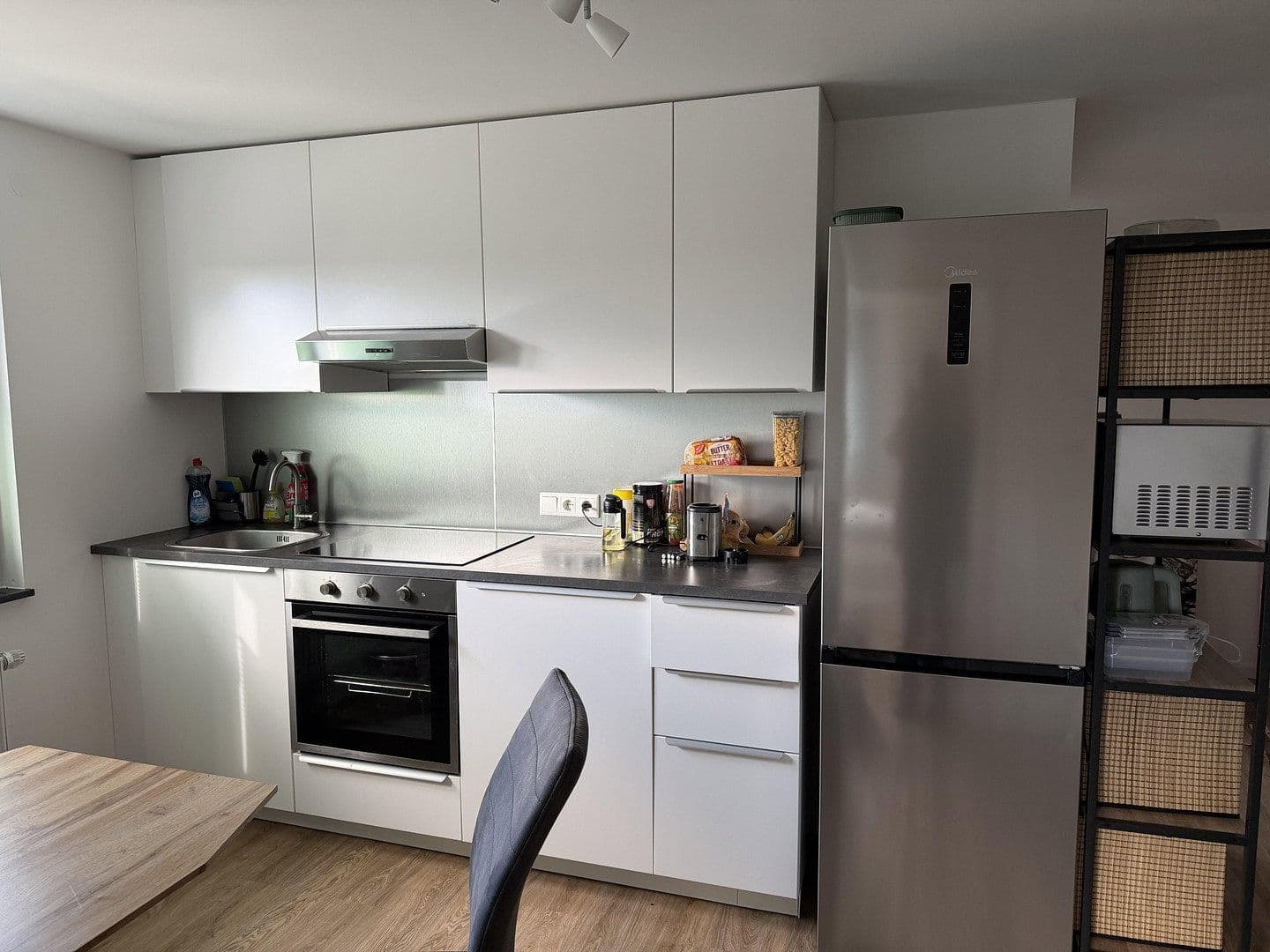 Pronájem bytu 4+1 87 m², Von-Osten-Str. 16, Augsburg, Bavorsko Pronájem bytu 4+1 87 m², Von-Osten-Str. 16, Augsburg, Bavorsko