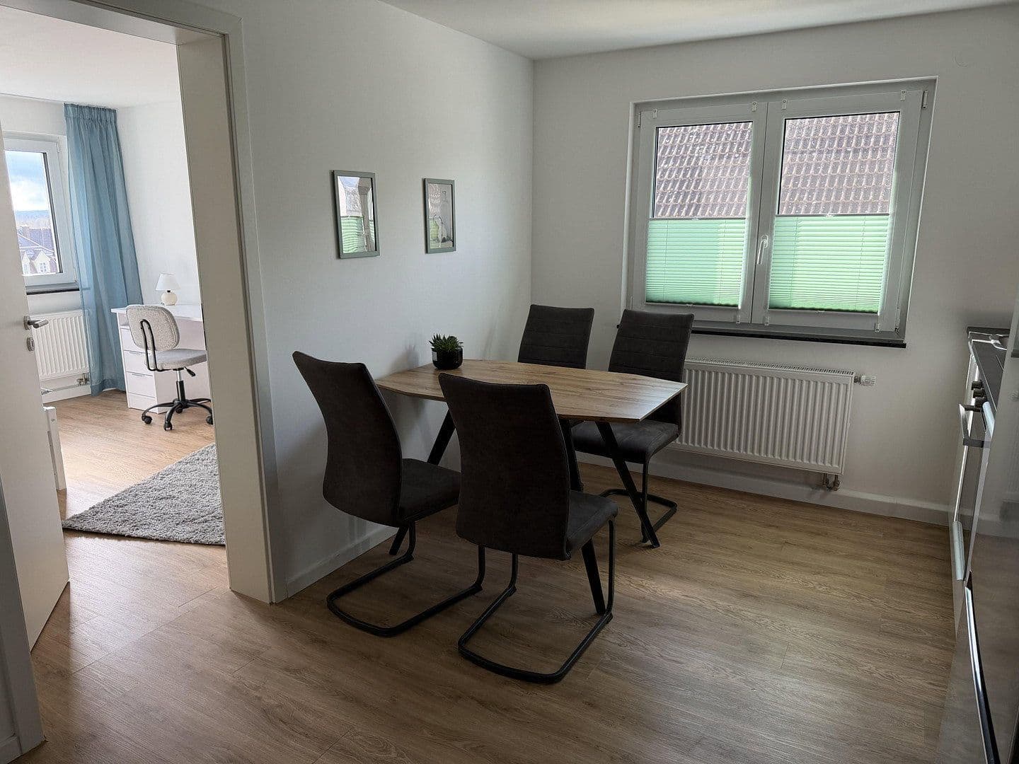 Pronájem bytu 4+1 87 m², Von-Osten-Str. 16, Augsburg, Bavorsko Pronájem bytu 4+1 87 m², Von-Osten-Str. 16, Augsburg, Bavorsko