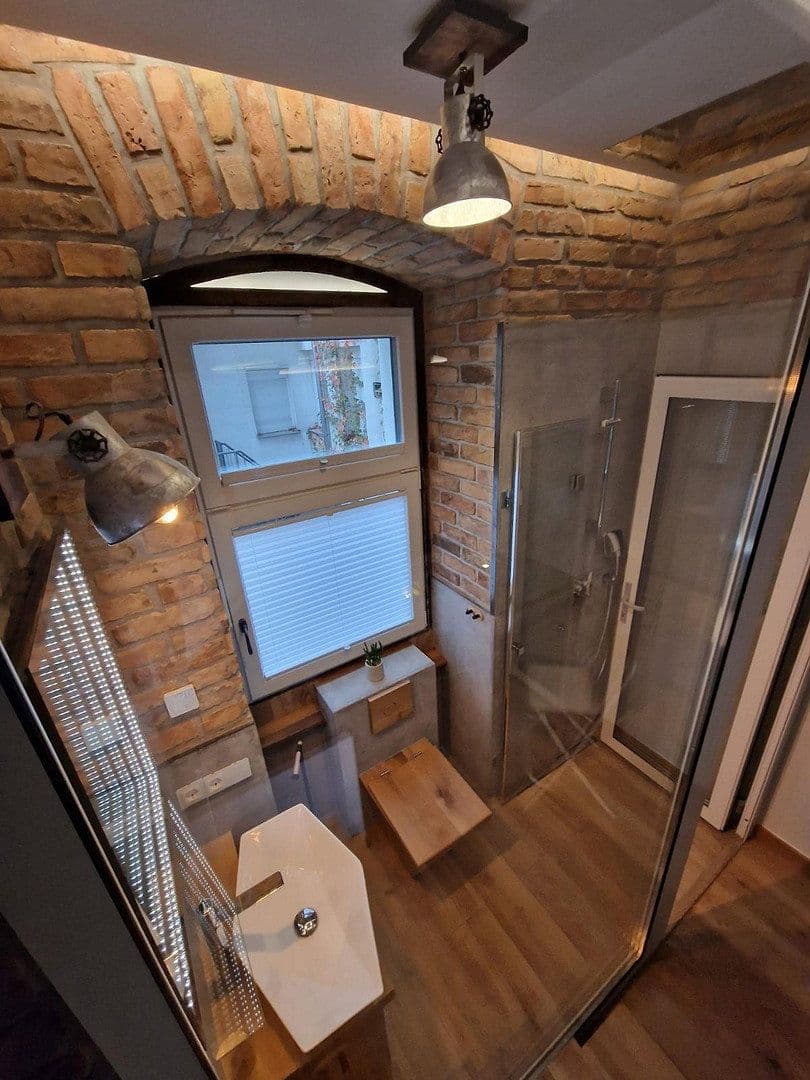 Prodej kanceláře 14 m², Lausitzer Str. 35, Berlin, Berlín Prodej kanceláře 14 m², Lausitzer Str. 35, Berlin, Berlín