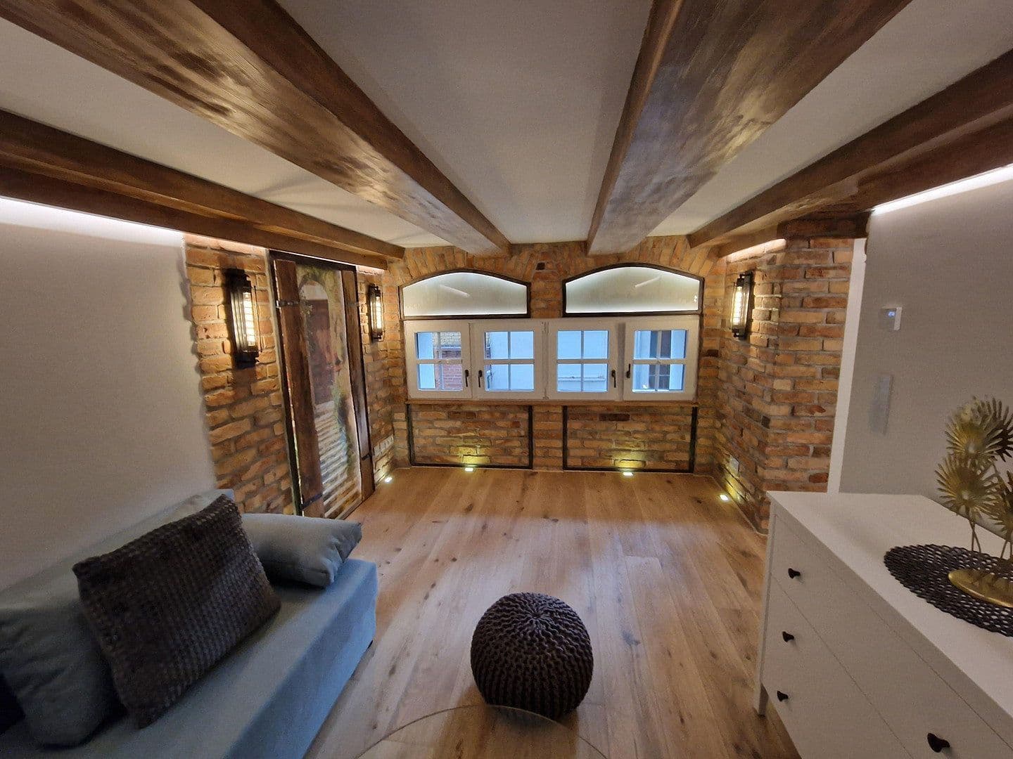 Prodej kanceláře 14 m², Lausitzer Str. 35, Berlin, Berlín Prodej kanceláře 14 m², Lausitzer Str. 35, Berlin, Berlín