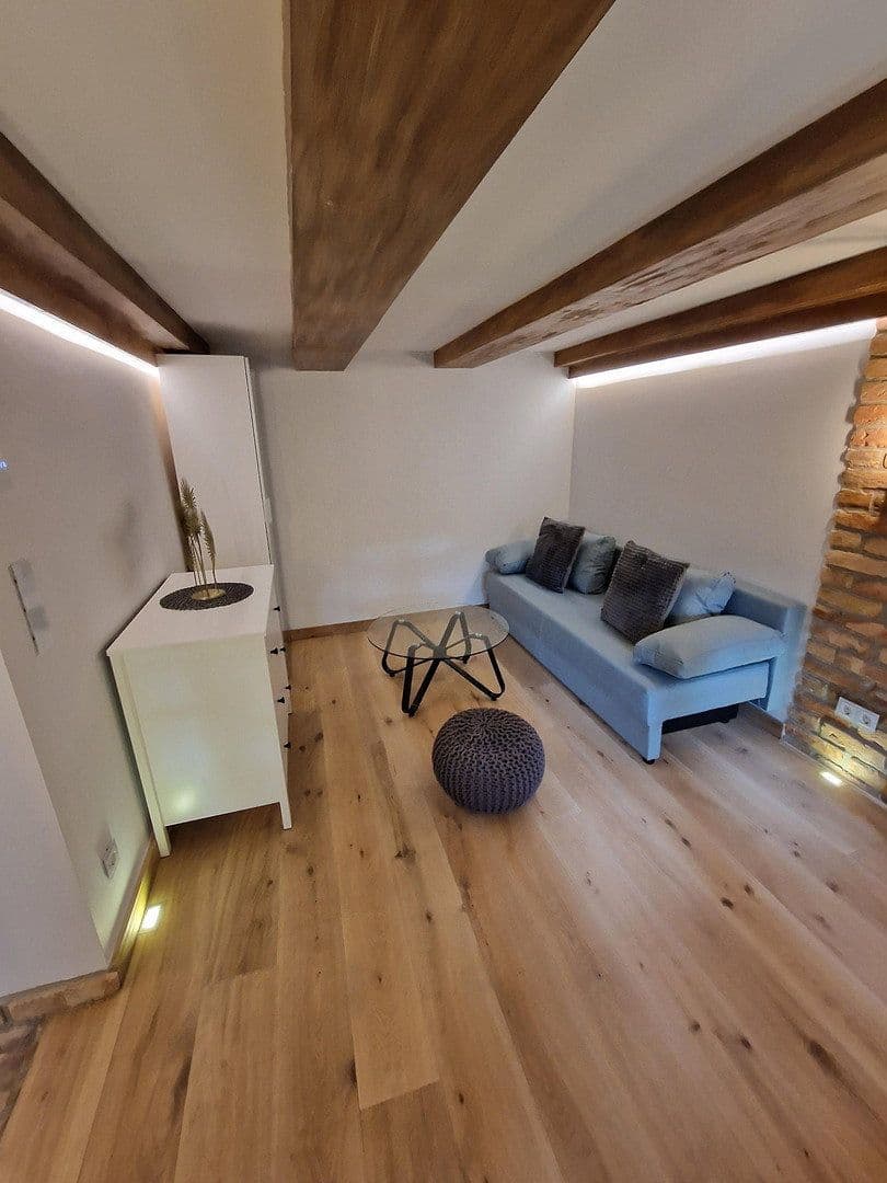 Prodej kanceláře 14 m², Lausitzer Str. 35, Berlin, Berlín Prodej kanceláře 14 m², Lausitzer Str. 35, Berlin, Berlín