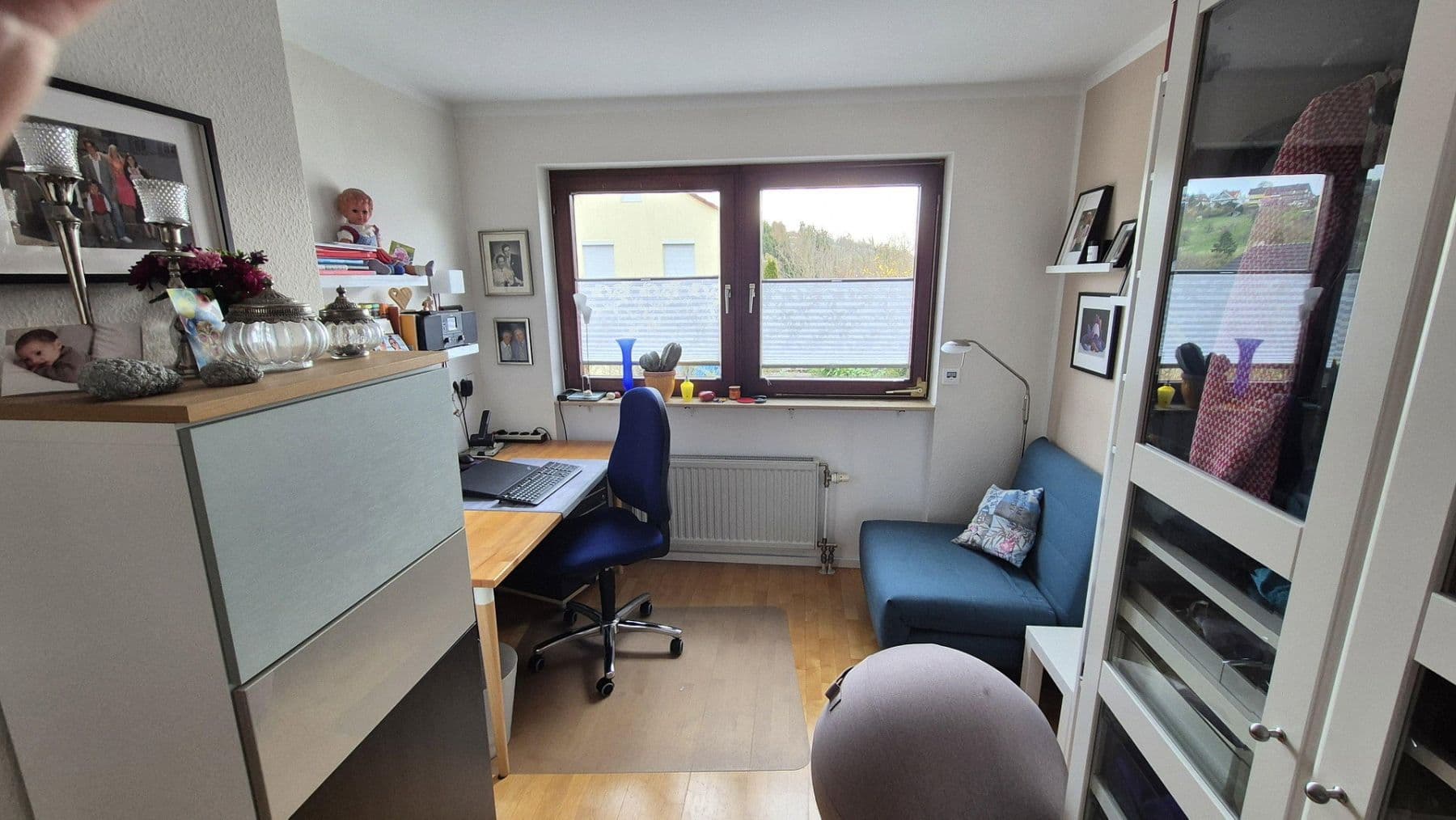 Prodej domu 131 m², pozemek 334 m², Tübinger Str. 25/2, Weil im Schönbuch, Bádensko-Württembersko Prodej domu 131 m², pozemek 334 m², Tübinger Str. 25/2, Weil im Schönbuch, Bádensko-Württembersko