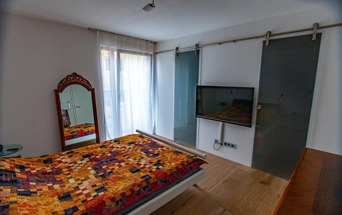 Prodej domu 176 m², pozemek 370 m², Bühl, Bádensko-Württembersko Prodej domu 176 m², pozemek 370 m², Bühl, Bádensko-Württembersko