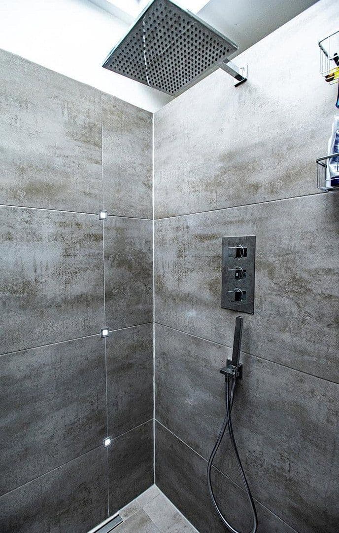 Prodej domu 176 m², pozemek 370 m², Bühl, Bádensko-Württembersko Prodej domu 176 m², pozemek 370 m², Bühl, Bádensko-Württembersko