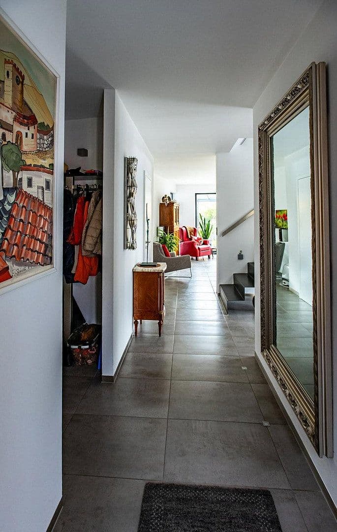 Prodej domu 176 m², pozemek 370 m², Bühl, Bádensko-Württembersko Prodej domu 176 m², pozemek 370 m², Bühl, Bádensko-Württembersko