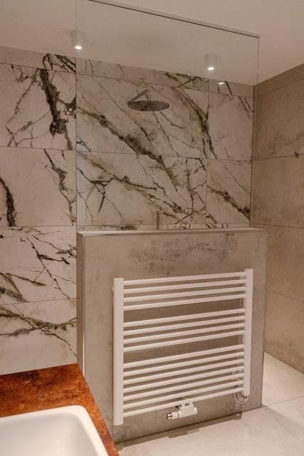 Pronájem bytu 3+1 83 m², Münster-Sarmsheim, Porýní-Falc Pronájem bytu 3+1 83 m², Münster-Sarmsheim, Porýní-Falc