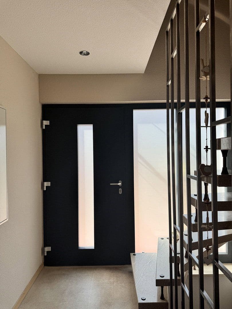 Prodej domu 458 m², pozemek 678 m², Ritter-Stephan-von-Mörlheim-Straße 2, Eußerthal, Porýní-Falc Prodej domu 458 m², pozemek 678 m², Ritter-Stephan-von-Mörlheim-Straße 2, Eußerthal, Porýní-Falc