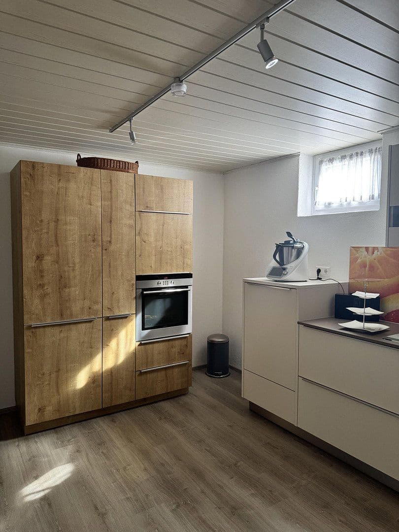 Prodej domu 458 m², pozemek 678 m², Ritter-Stephan-von-Mörlheim-Straße 2, Eußerthal, Porýní-Falc Prodej domu 458 m², pozemek 678 m², Ritter-Stephan-von-Mörlheim-Straße 2, Eußerthal, Porýní-Falc