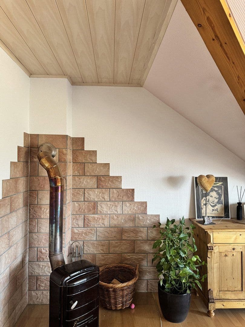 Prodej domu 458 m², pozemek 678 m², Ritter-Stephan-von-Mörlheim-Straße 2, Eußerthal, Porýní-Falc Prodej domu 458 m², pozemek 678 m², Ritter-Stephan-von-Mörlheim-Straße 2, Eußerthal, Porýní-Falc