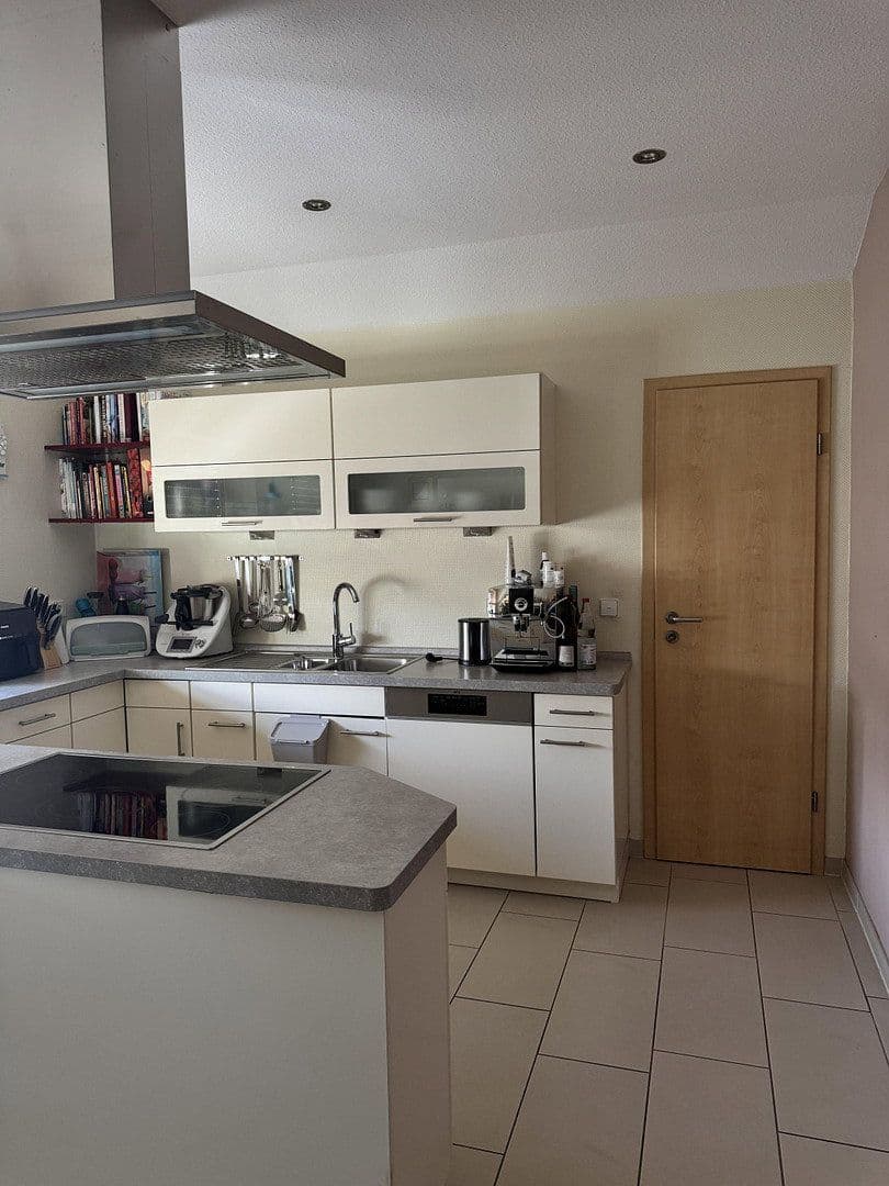 Prodej domu 458 m², pozemek 678 m², Ritter-Stephan-von-Mörlheim-Straße 2, Eußerthal, Porýní-Falc Prodej domu 458 m², pozemek 678 m², Ritter-Stephan-von-Mörlheim-Straße 2, Eußerthal, Porýní-Falc